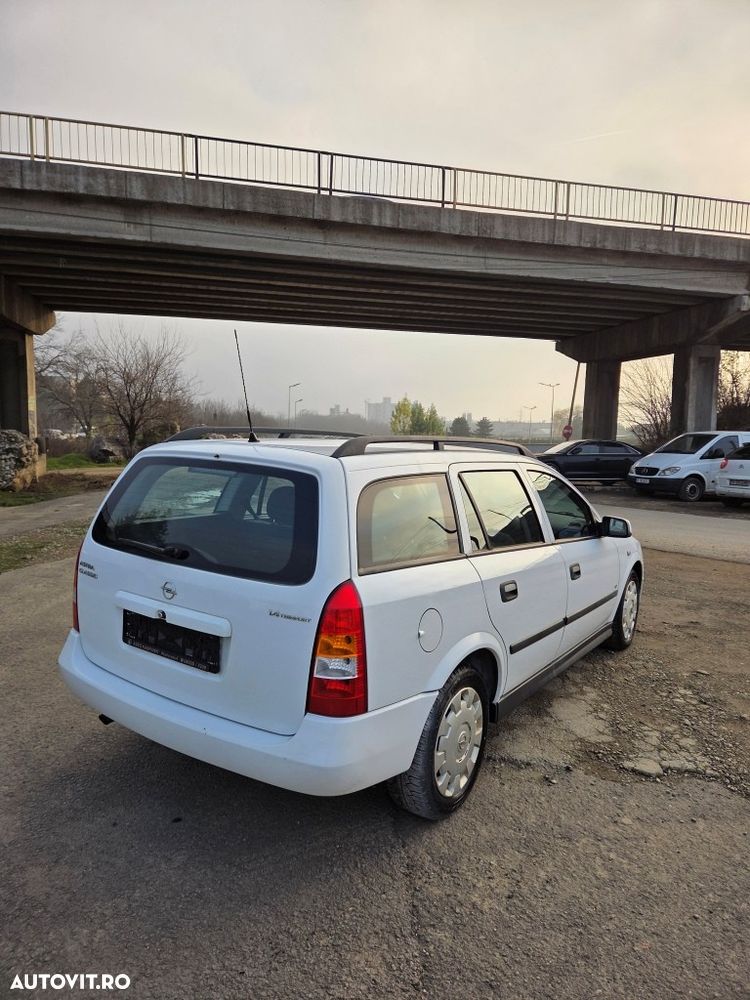 Opel Astra 1.4 Caravan - 5