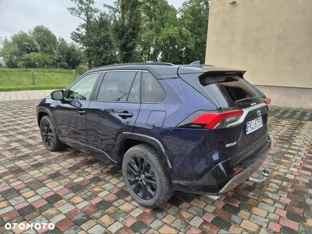 Toyota RAV4 - 7
