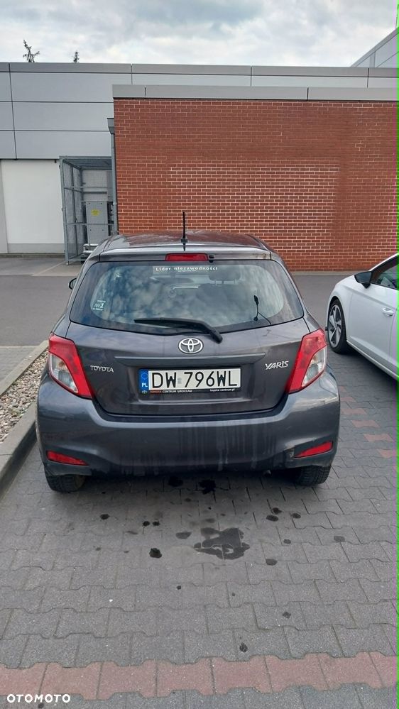 Toyota Yaris - 5