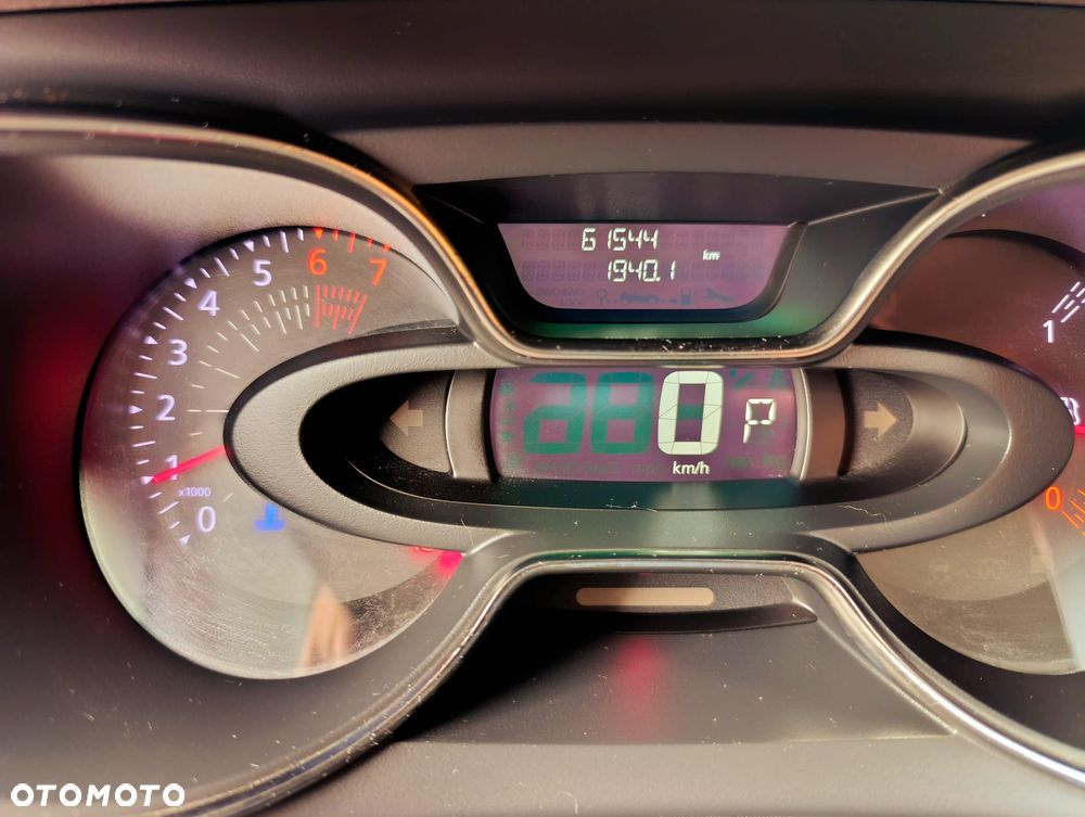 Renault Captur ENERGY TCe 120 EDC Initiale Paris - 8