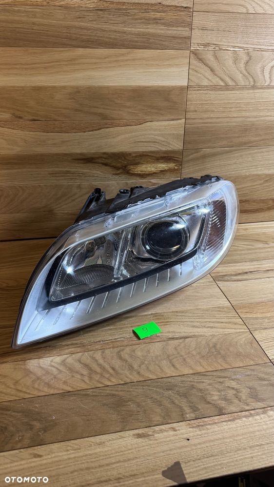 VOLVO S80 V70 XC70 LAMPA PRZEDNIA LEWA 31420013 - 2