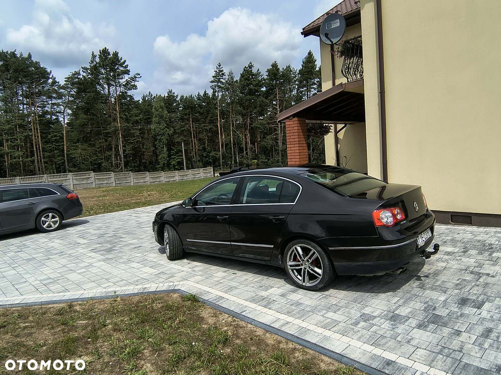 Volkswagen Passat 2.0 FSI Comfortline - 4