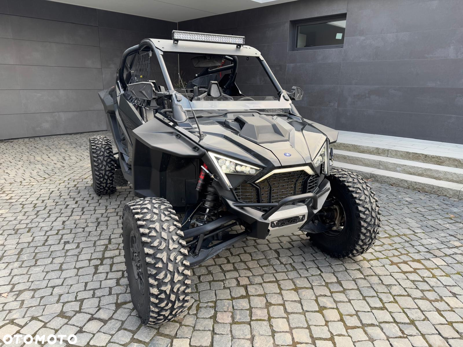 Polaris RZR - 7