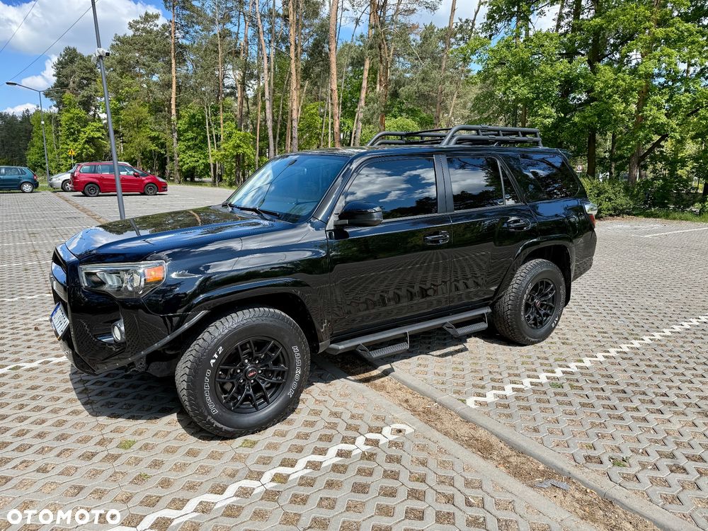 Toyota 4-Runner - 11