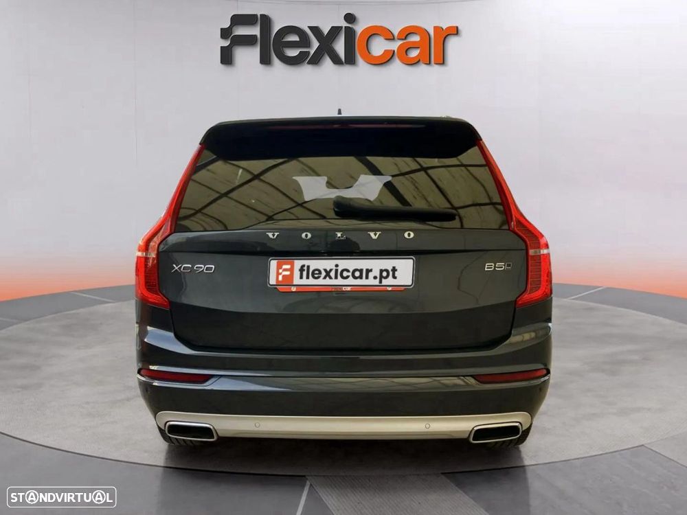 Volvo XC 90 2.0 B5 Momentum Plus AWD - 7