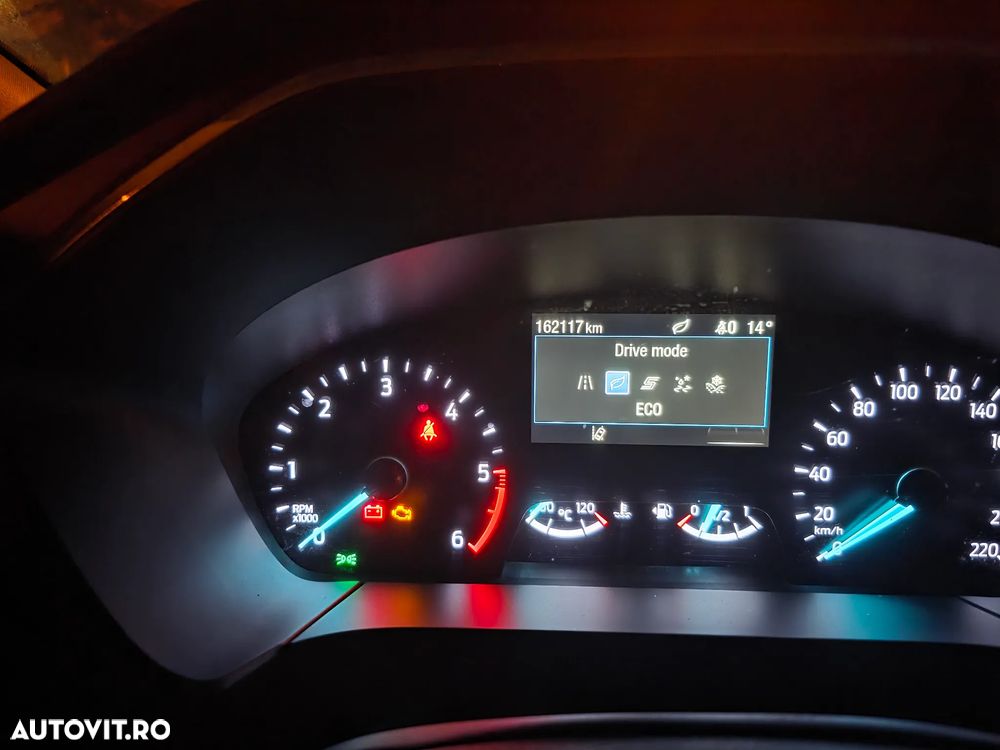 Ford Kuga 1.5 EcoBlue FWD Titanium - 24