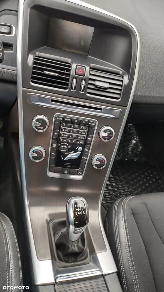 Volvo XC 60 - 12