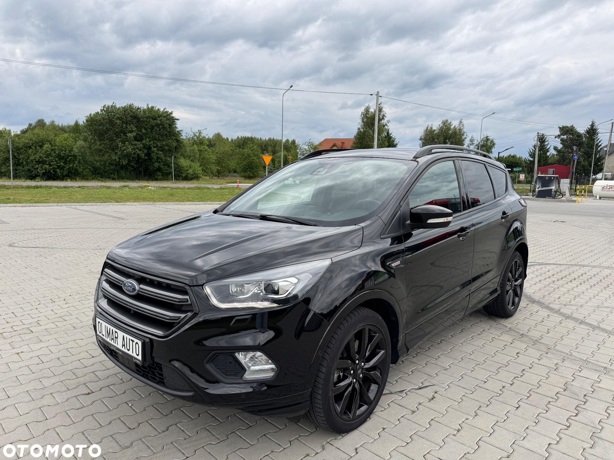 Ford Kuga - 2