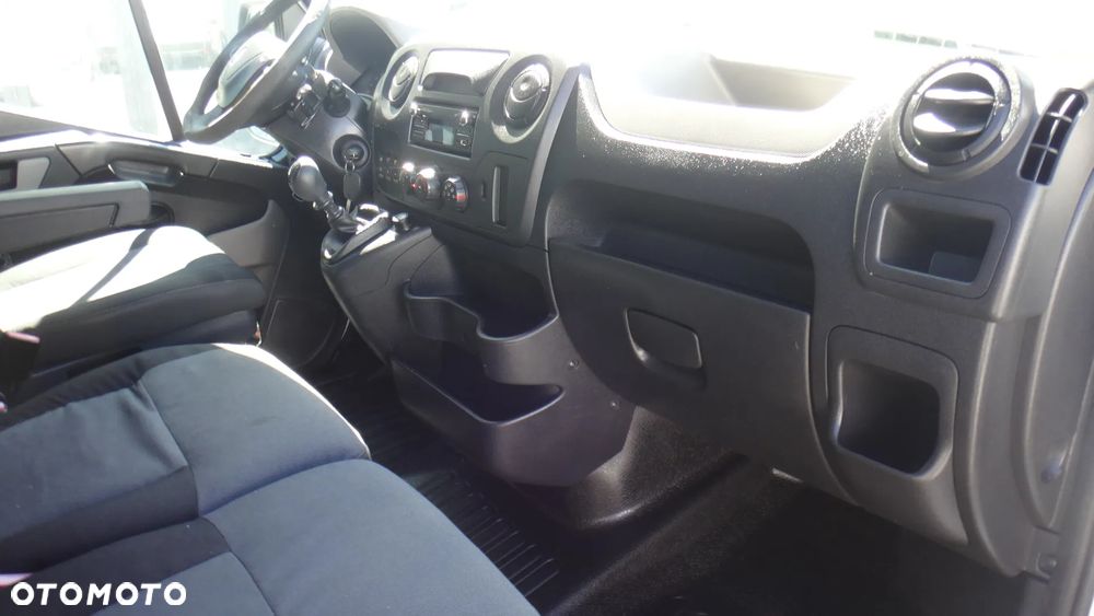 Renault Master - 11