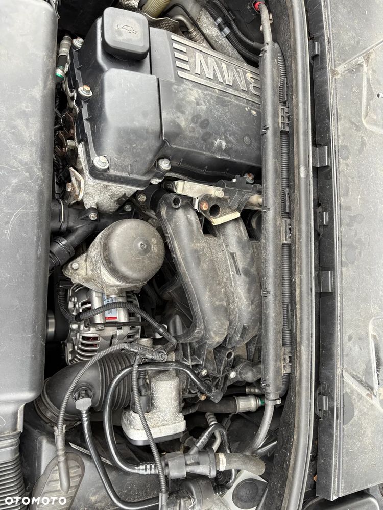 BMW Seria 1 116i - 31