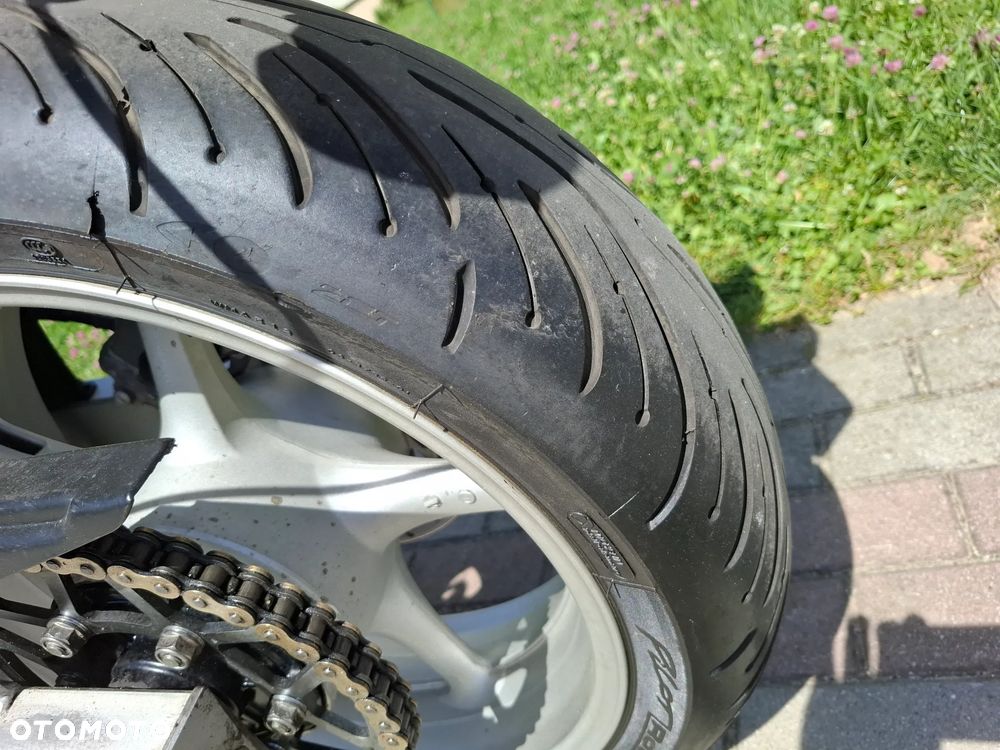 Yamaha FZ6 - 30