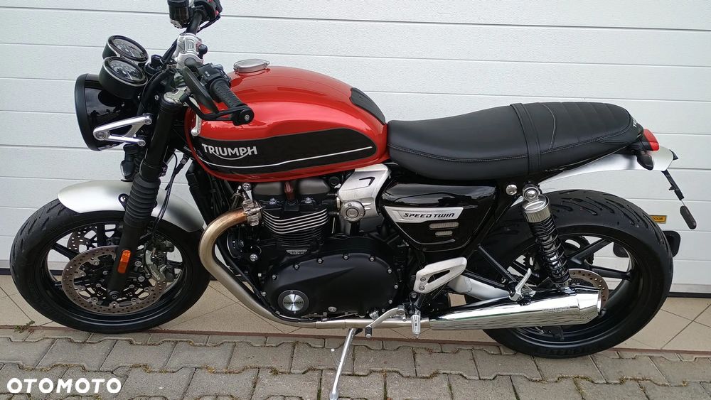 Triumph Speed Twin - 3