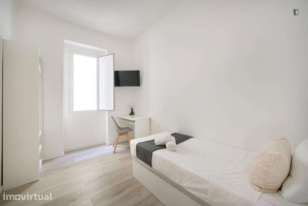 Quarto - localizado em Arroios Lisbon - Grande imagem: 3/44