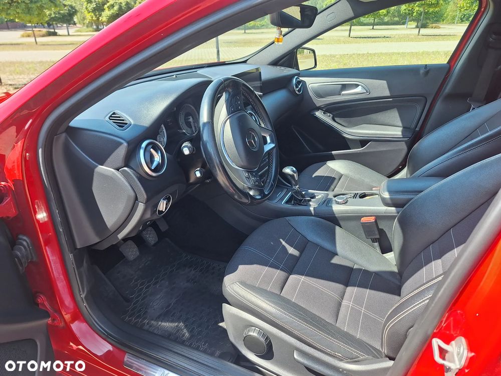 Mercedes-Benz Klasa A 200 CDI - 12