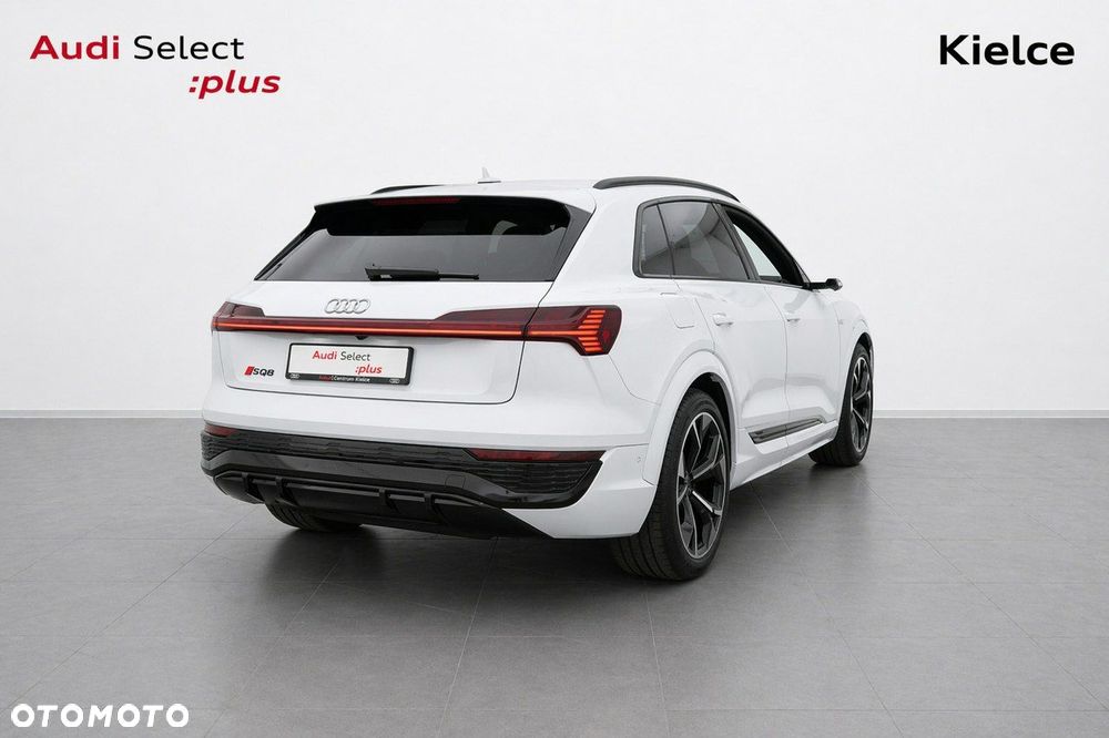 Audi SQ8 e-tron - 3