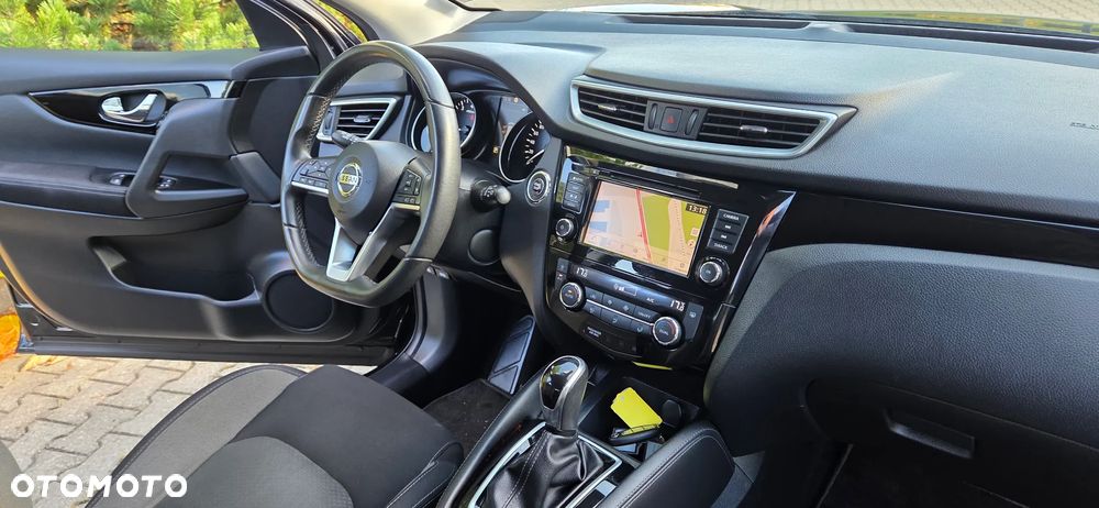 Nissan Qashqai 1.3 DIG-T MHEV Xtronic Tekna - 26
