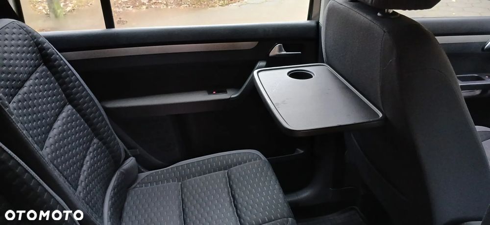 Volkswagen Touran 1.4 TSI Life - 17