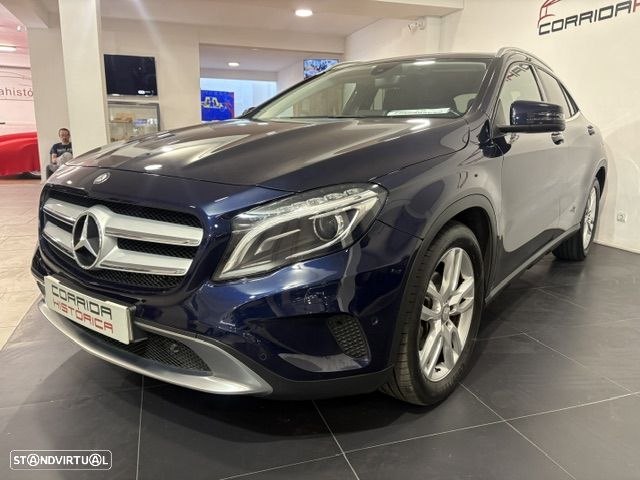 Mercedes-Benz GLA 200 d Urban Aut. - 38
