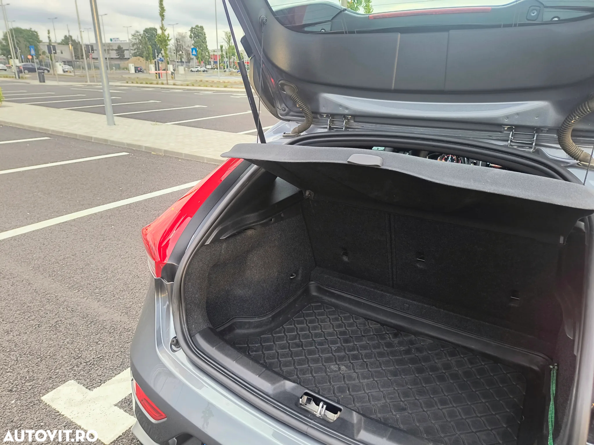 Volvo V40 D2 RDesign - 19