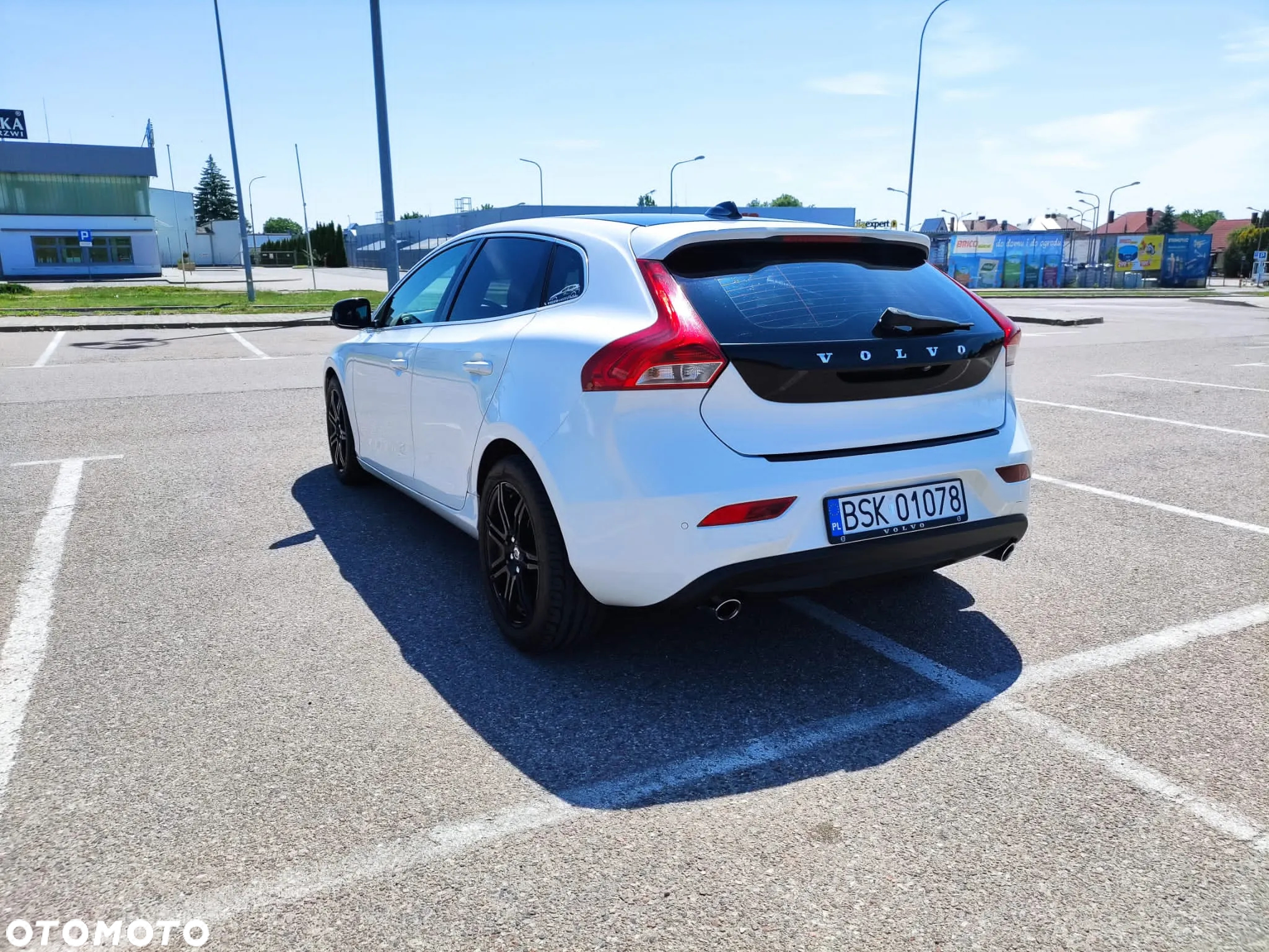 Volvo V40 D3 Momentum - 4