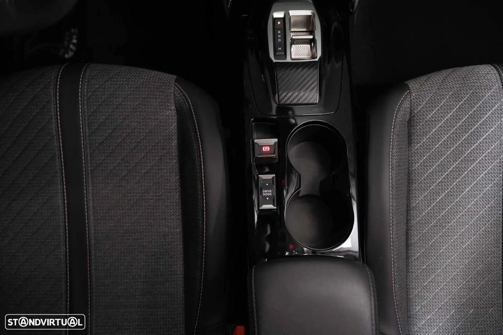 Peugeot e-2008 54 kWh Allure - 12