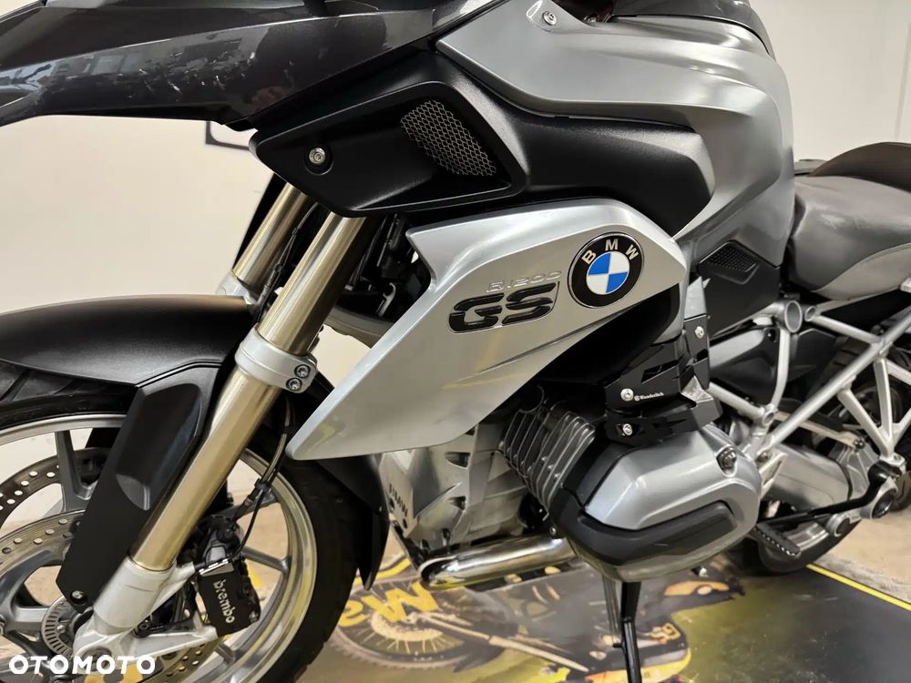 BMW R - 19