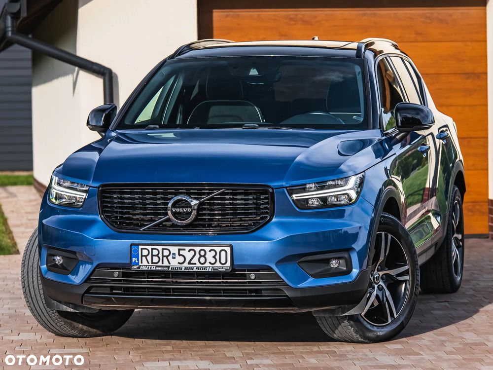 Volvo XC 40 D4 AWD R-Design - 2