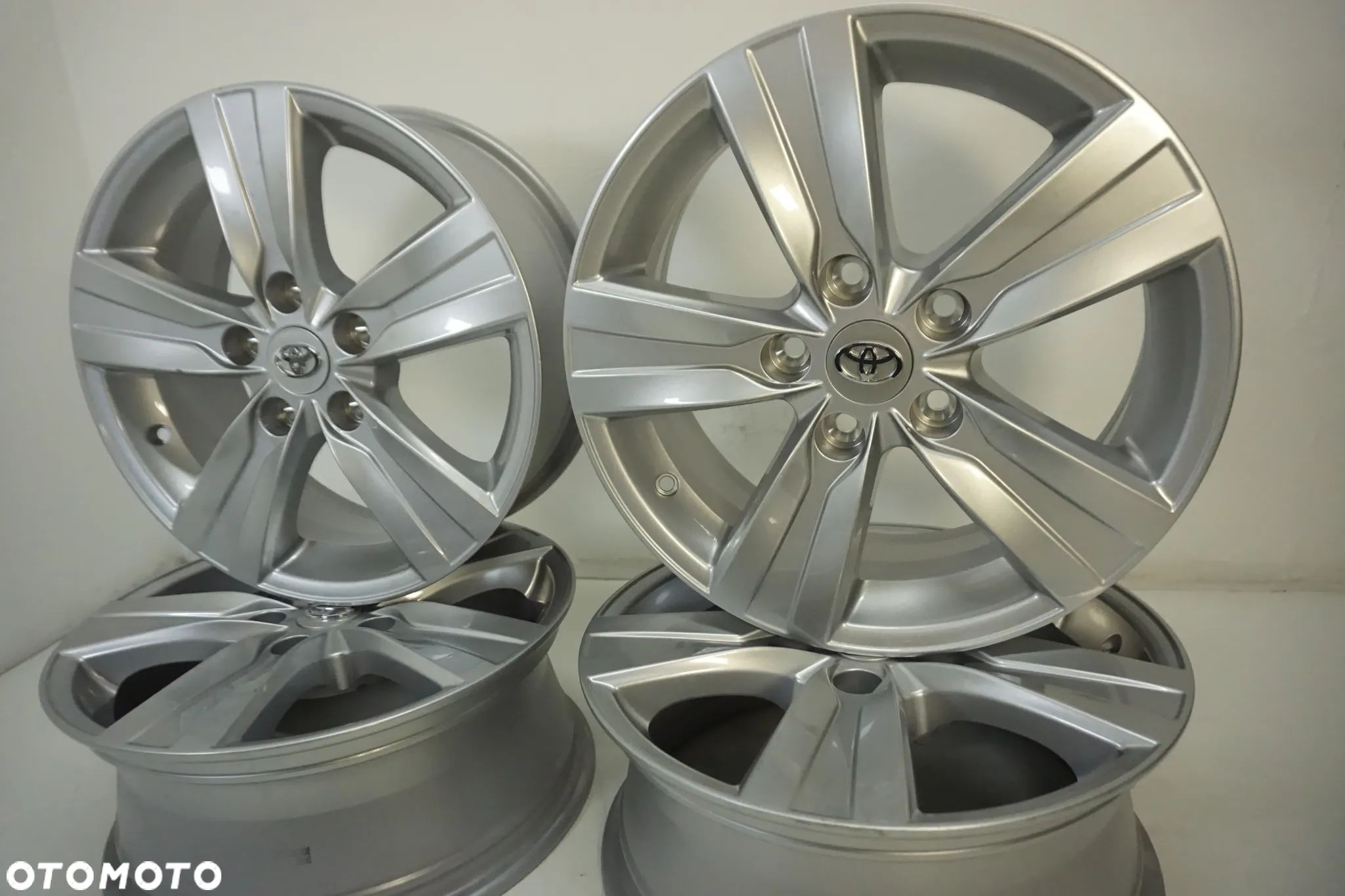 FELGI  ALUMINIOWE 16 TOYOTA CAMRY AURIS AVENSIS COROLLA RAV-4 CH R PREVIA YARIS IV CROSS  5X114,3 - 1