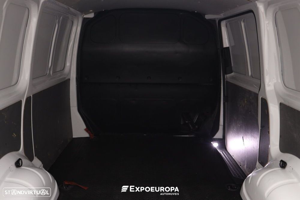 VW Transporter 2.0 Tdi 3 Lug. C/iva dedutivel - 7