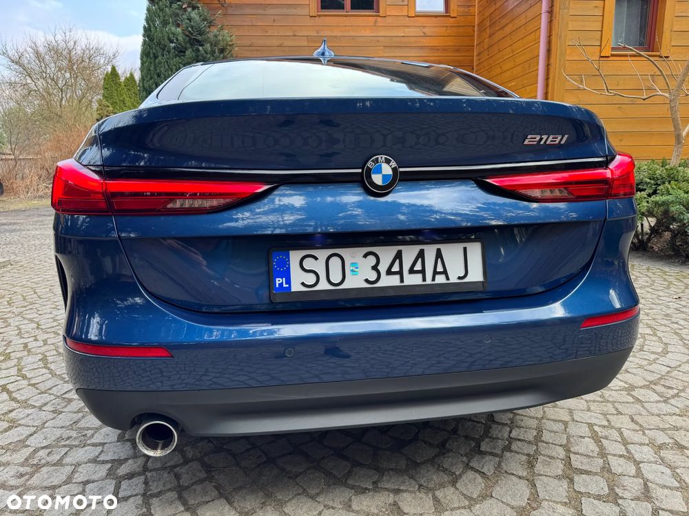 BMW Seria 2 218i - 5