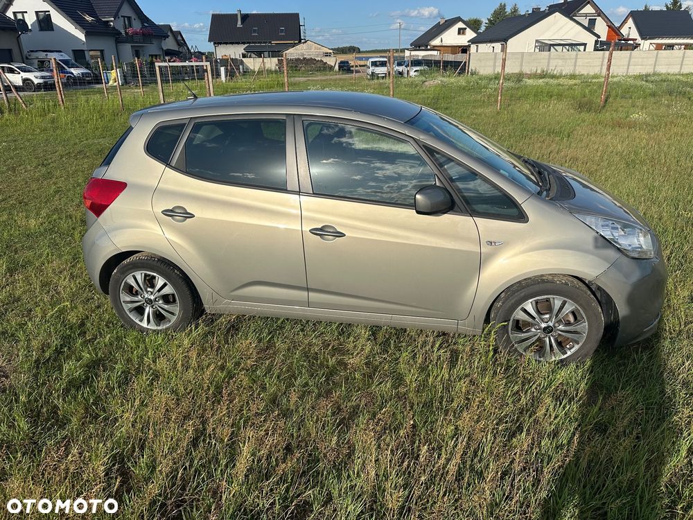 Kia Venga 1.6 CVVT Dream-Team Edition - 40