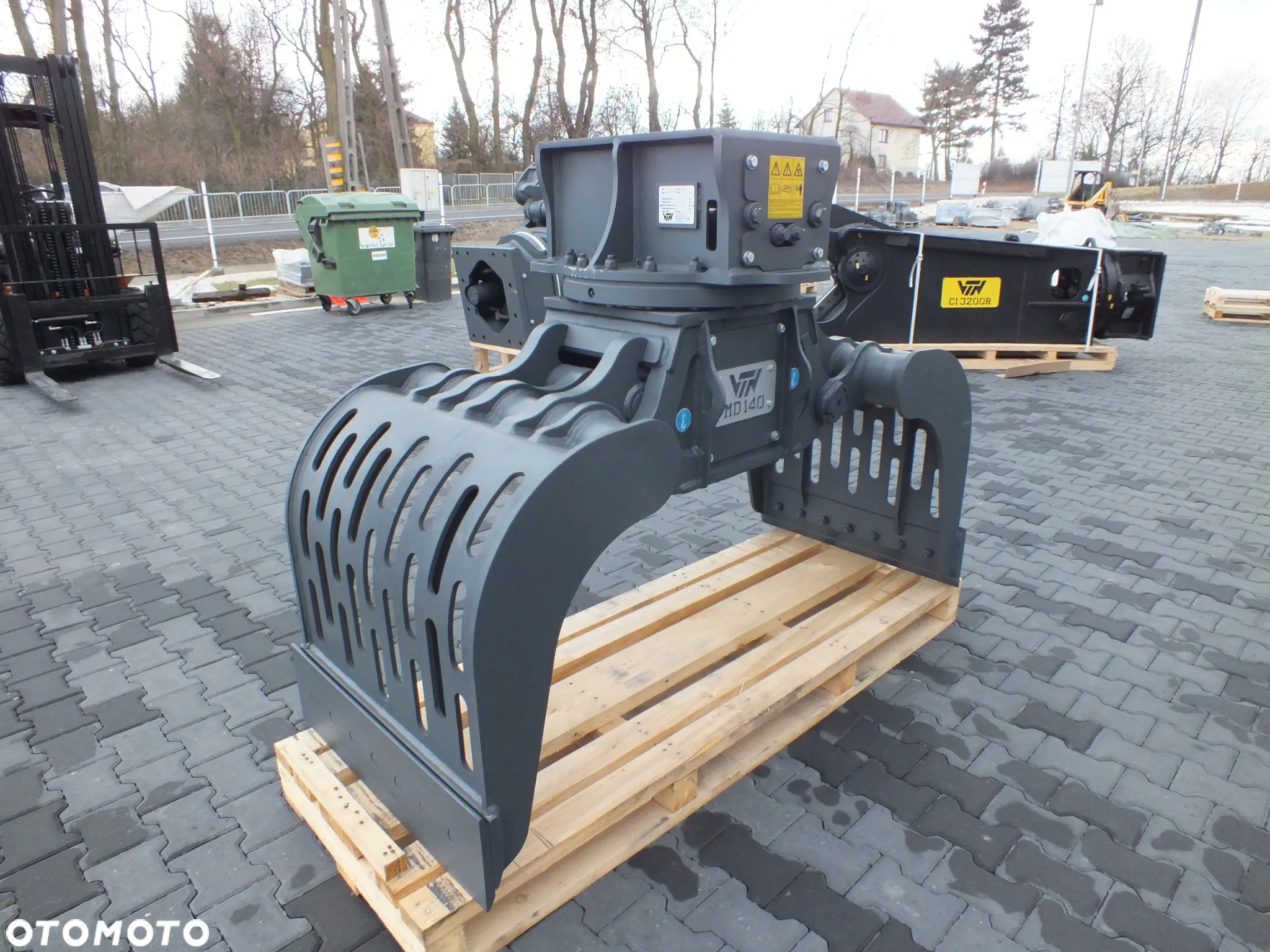 Obrotowy chwytak wyburzeniowo- sortujący VTN MD65 typ S - 10