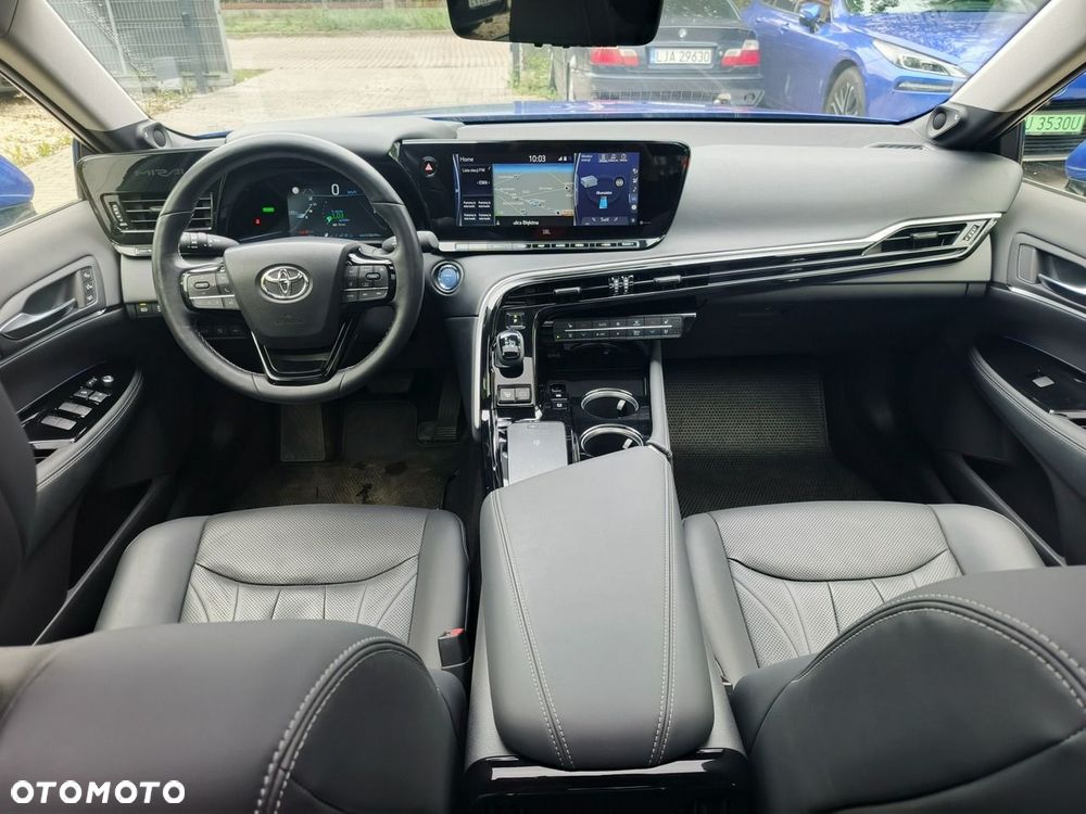 Toyota Mirai - 9