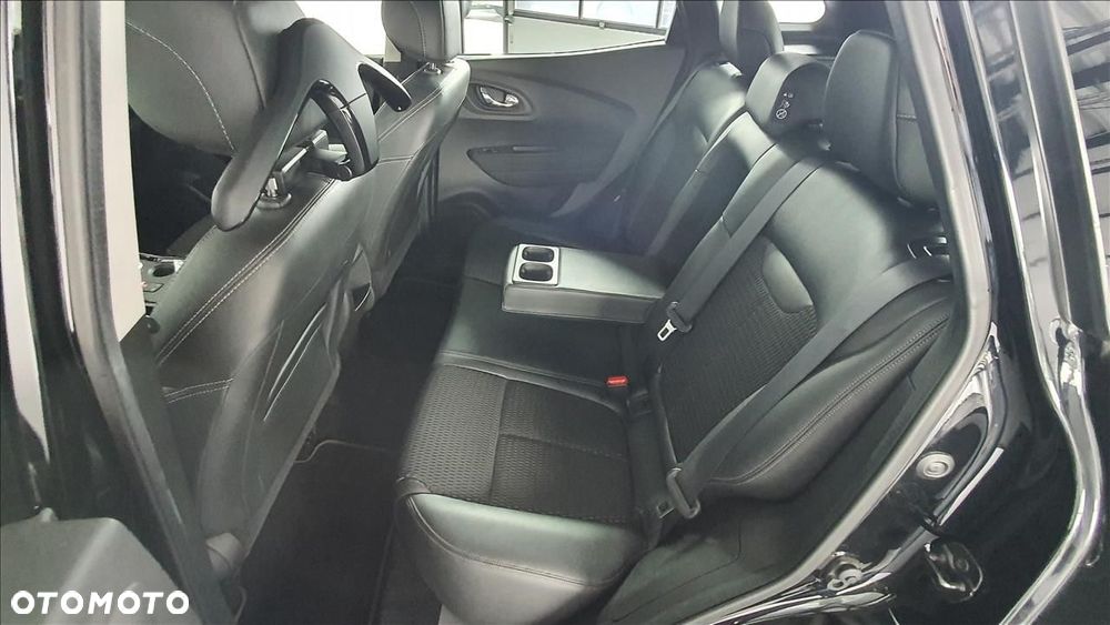 Renault Kadjar 1.2 Energy TCe Limited - 11