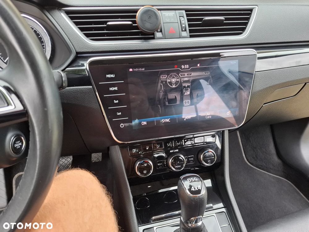 Skoda Superb 2.0 TDI 4x4 L&K DSG - 13