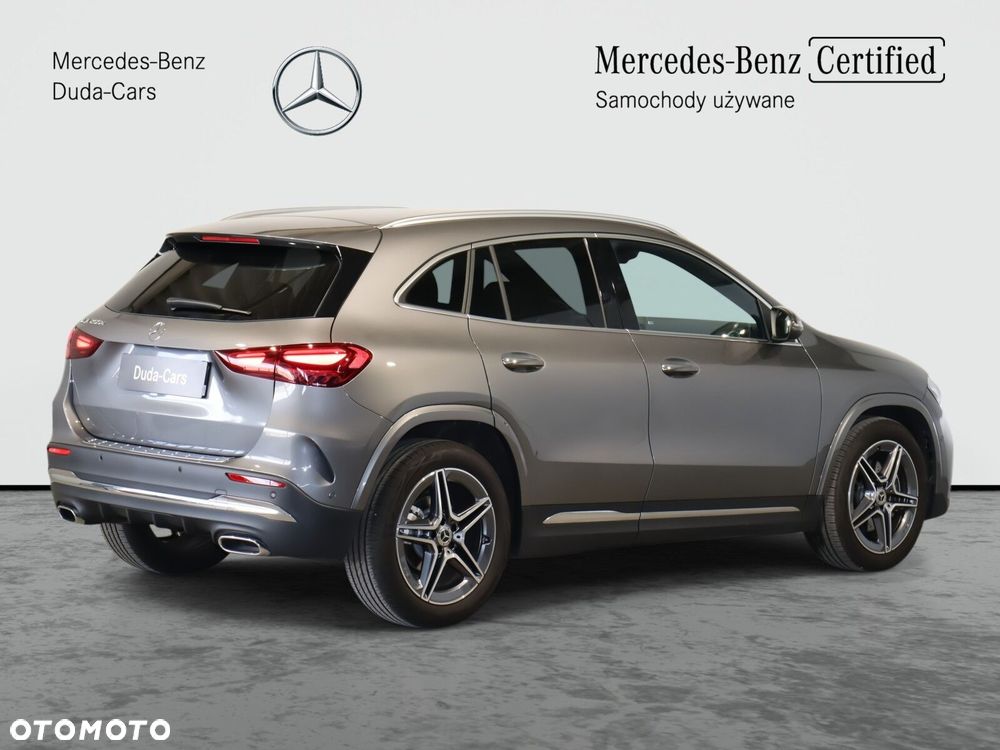 Mercedes-Benz GLA - 4