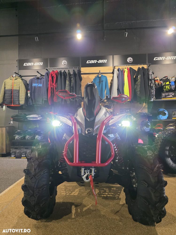 Can-Am Renegade - 10