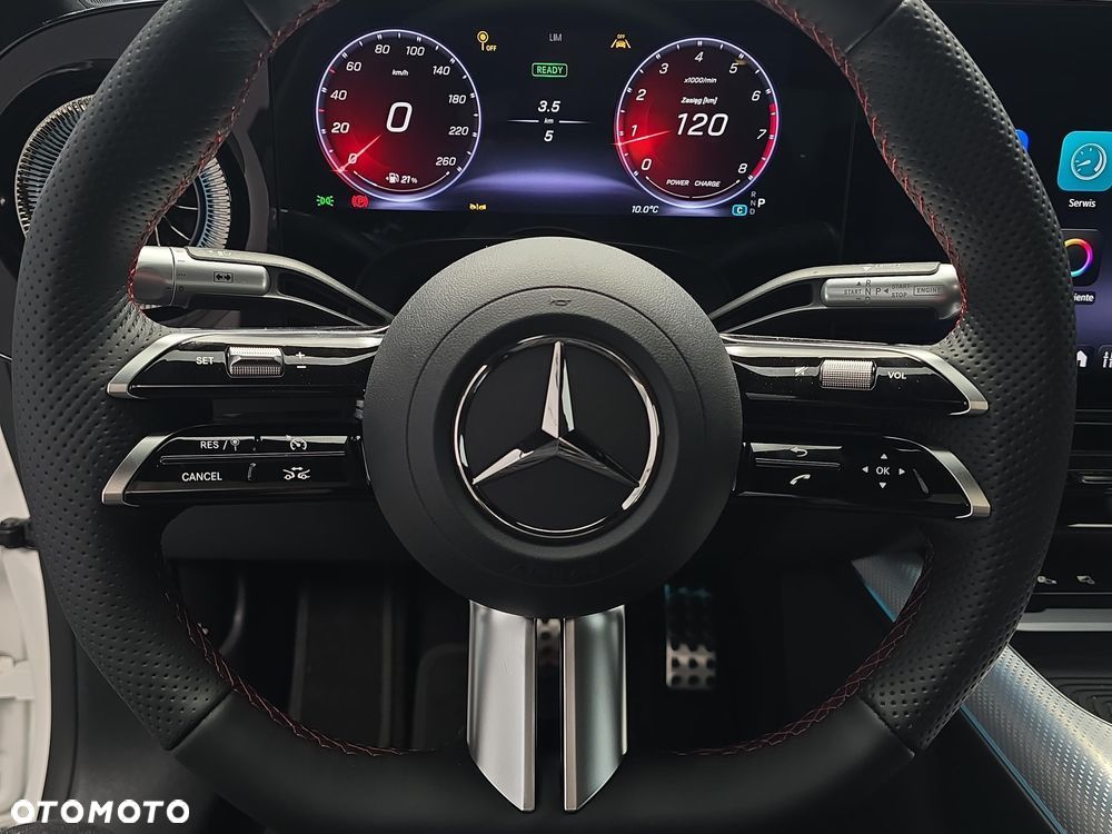 Mercedes-Benz CLA 200 mHEV 8G-DCT - 17