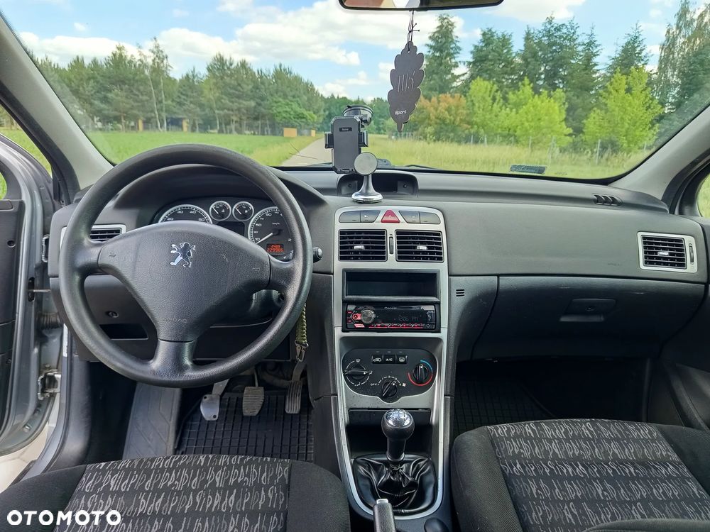 Peugeot 307 - 6