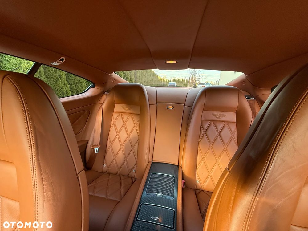 Bentley Continental GT Speed - 10