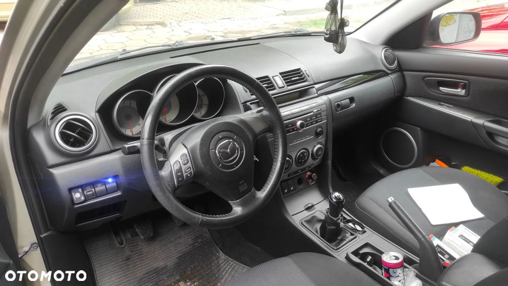 Mazda 3 1.6 Active - 8