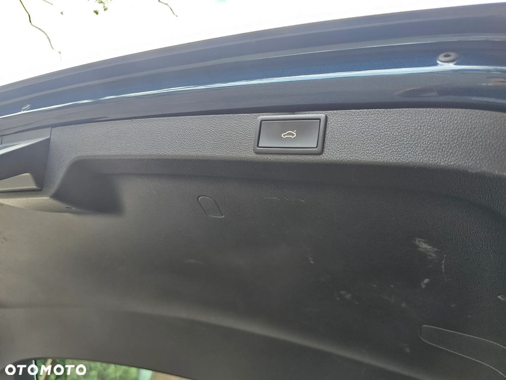 Skoda Octavia 2.0 TDI 4x4 Scout DSG - 20