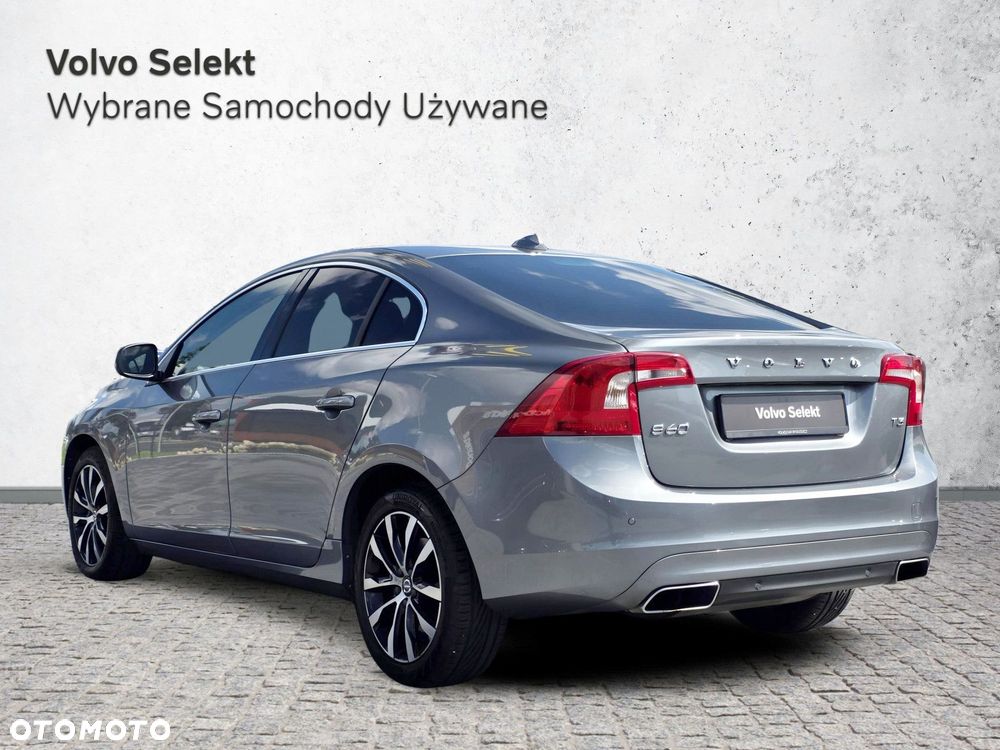 Volvo S60 - 9