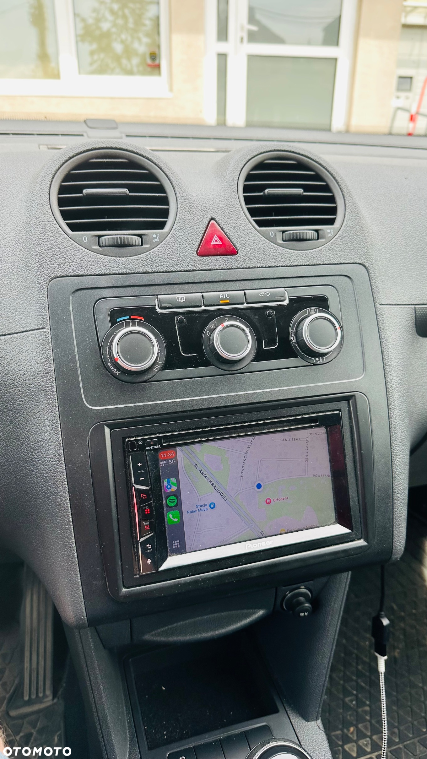 Volkswagen Caddy 1.6 TDI - 4