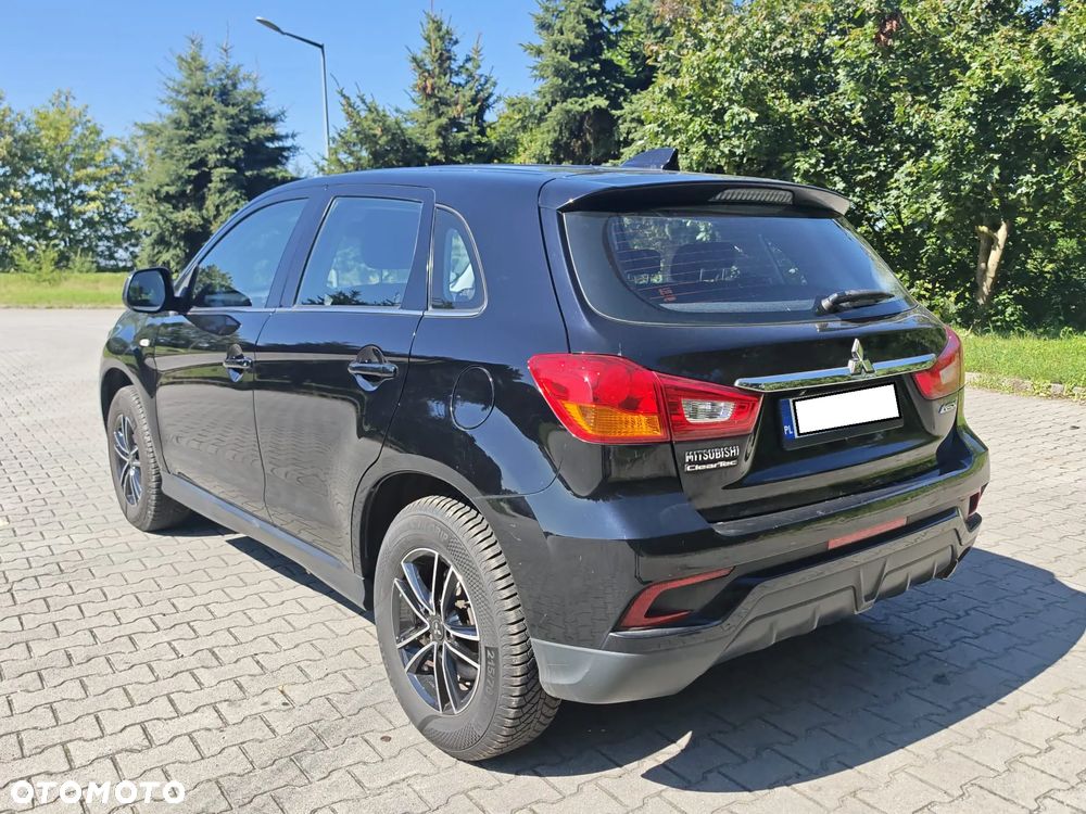 Mitsubishi ASX - 4