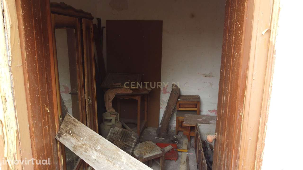 Casa Antiga T2 em Ruína em Montargil - Grande imagem: 5/14