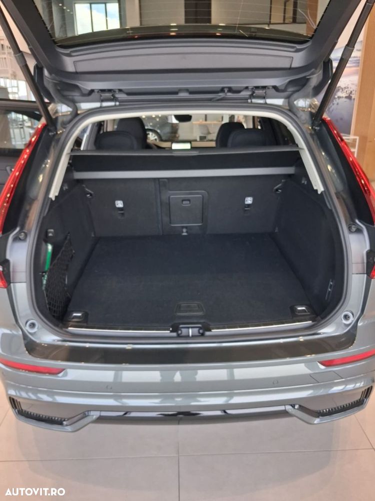 Volvo XC 60 T8 AWD AT PHEV Ultra Dark - 16