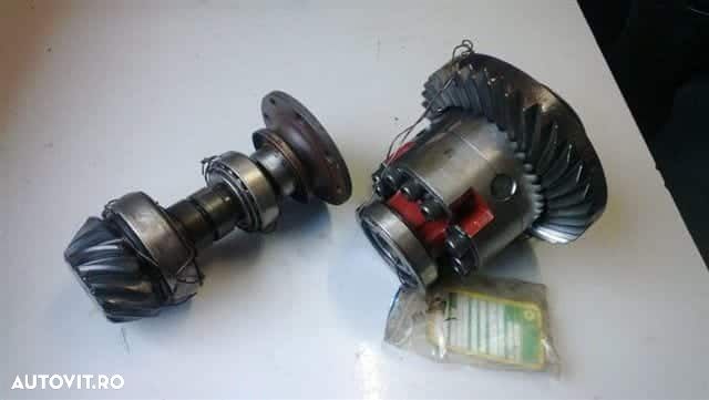 Coroana si pinion de atac second hand pentru excavator atlas 1304 - 1