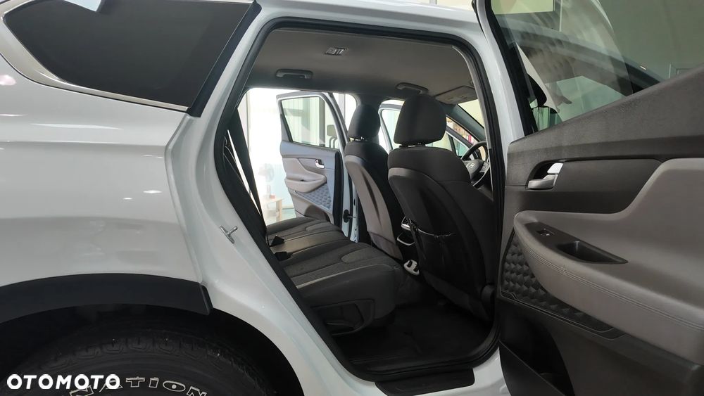 Hyundai Santa Fe - 32