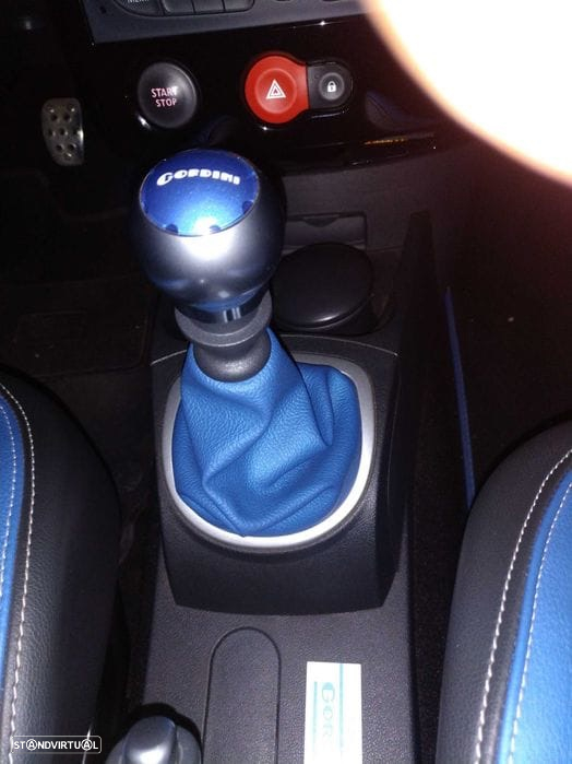Renault Clio 2.0 16V RS - 11